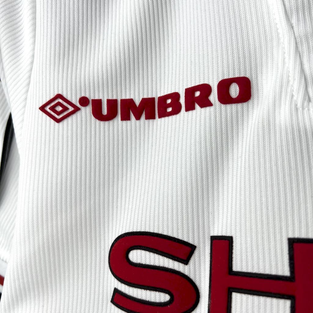 Manchester United 1998/99 White Retro Jersey